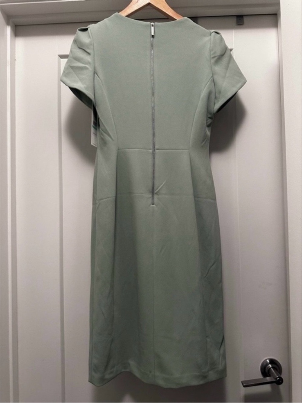 💚 NWT! Green CALVIN KLEIN Tulip Sleeve Sheath Dress - Size 12 - Picture 3 of 11